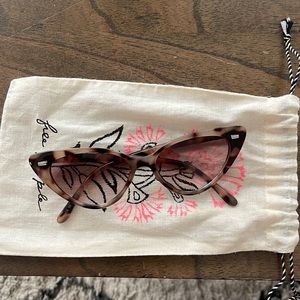 🍓Free People Sunglasses